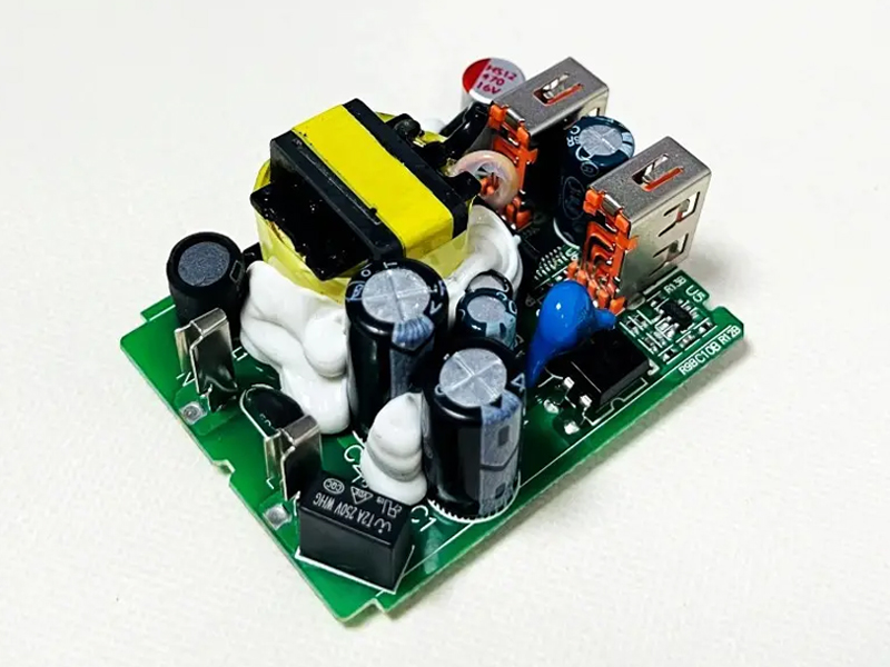 Nano-Tronic
